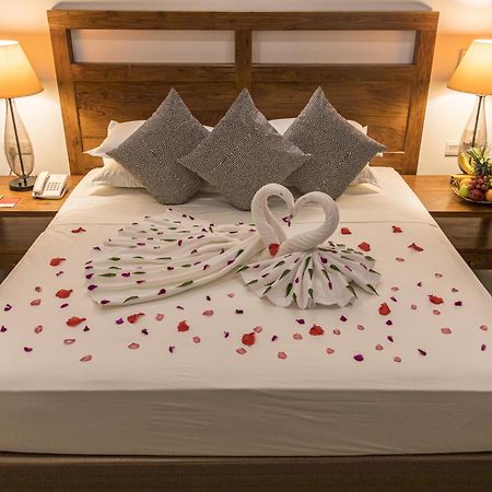 Hotel Earls Rajarata Anuradhapura Pokój zdjęcie
