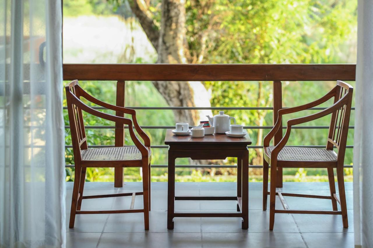 Hotel Earls Rajarata Anuradhapura Zewnętrze zdjęcie