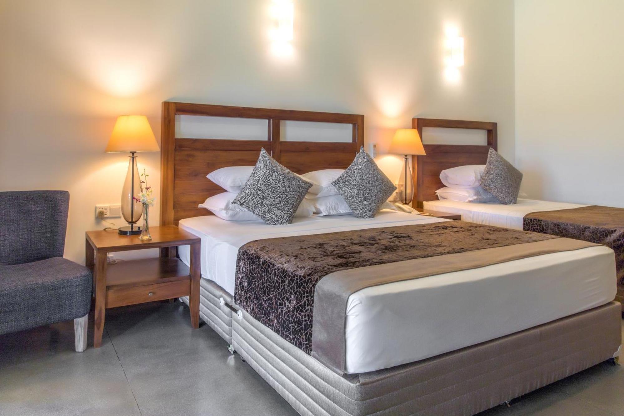 Hotel Earls Rajarata Anuradhapura Pokój zdjęcie