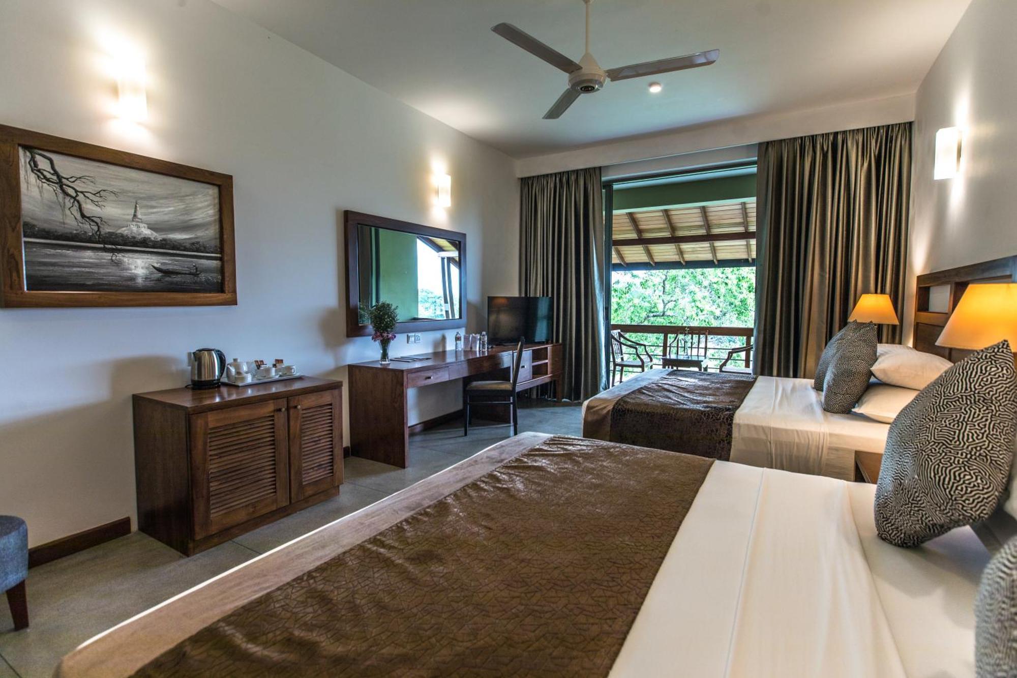 Hotel Earls Rajarata Anuradhapura Pokój zdjęcie